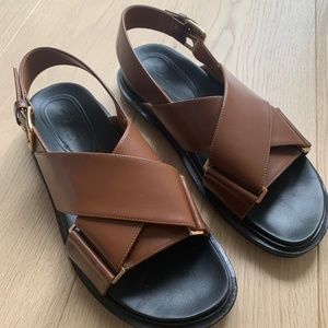 Marni Brown Fussbett Sandals